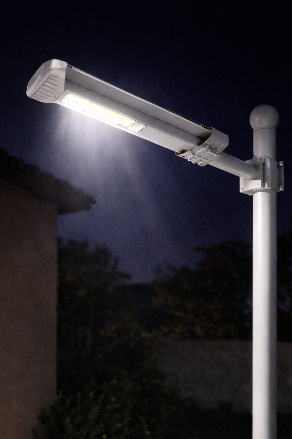 Éclairez votre extérieur toute la nuit sans électricité - Lampadaire Solaire 300 W BleuCarbon©