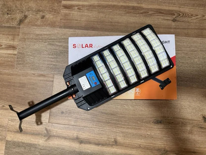Lampadaire solaire 300W intégré EcoEnergie